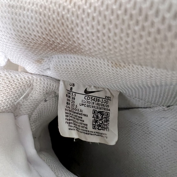 White Nike Mid rise sneakers, size 8 women’s - Picture 4 of 4